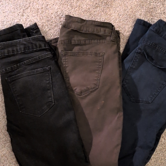 Sonoma Women's Skinny Jeans - Black, Gray, Brown - Picture 2 of 5
